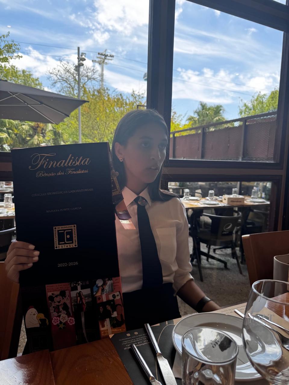 À mesa — fotografia 6 de 8